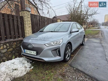 Авто Hyundai Ioniq 2017 № 7882843