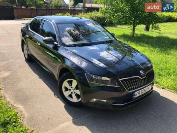 Авто Skoda Superb 2017 № 7882848
