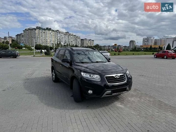 Авто Hyundai Santa Fe 2012 № 7882849