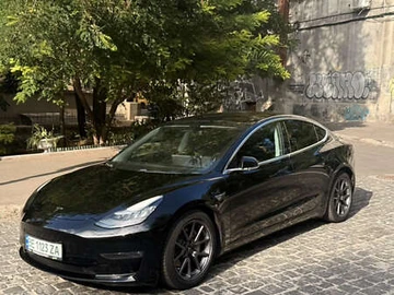 Авто Tesla Model 3 2018 № 7882872