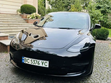 Авто Tesla Model 3 2023 № 7882900