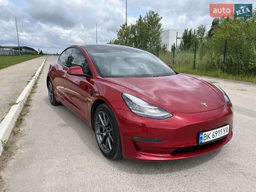 Авто Tesla Model 3 2020 № 7882905