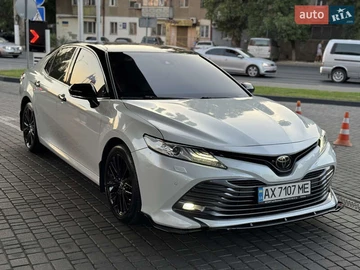 Авто Toyota Camry 2018 № 7882919