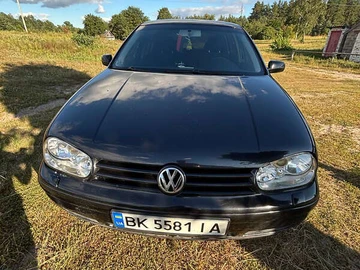Авто Volkswagen Golf 2003 № 7883056