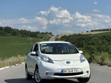 Авто Nissan Leaf 2011 № 7883084