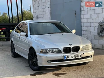 Авто BMW 5 Series 2002 № 7883122