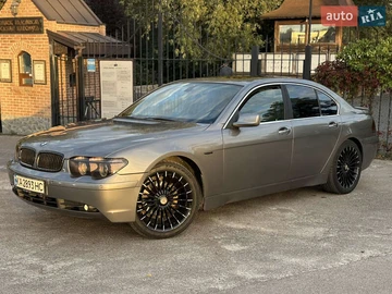 Авто BMW 7 Series 2004 № 7883257