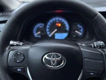 Авто Toyota Auris 2013 № 7883319