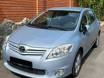 Авто Toyota Auris 2012 № 7883392