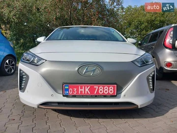 Авто Hyundai Ioniq 2017 № 7883470