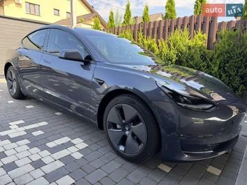Авто Tesla Model 3 2022 № 7883588