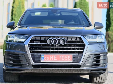 Авто Audi Q7 2019 № 7883628