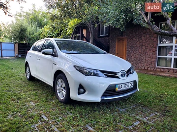 Авто Toyota Auris 2014 № 7883653