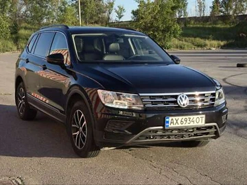 Авто Volkswagen Tiguan 2021 № 7883810
