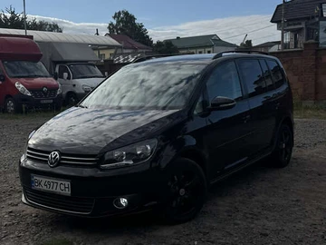 Авто Volkswagen Touran 2011 № 7883824