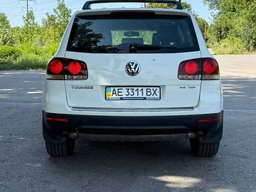 Авто Volkswagen Touareg 2007 № 7883968