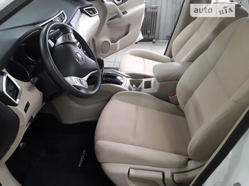 Авто Nissan Rogue 2016 № 7883982