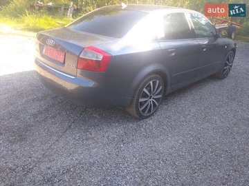 Авто Audi A4 2001 № 7884013