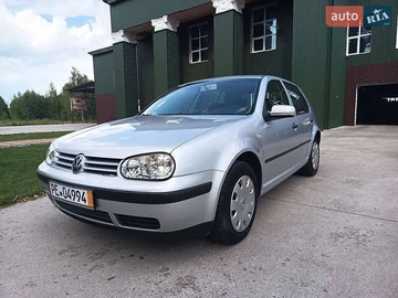 Авто Volkswagen Golf 2002 № 7884023