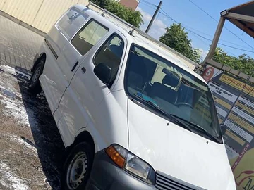 Авто Toyota Hiace 2005 № 7884032