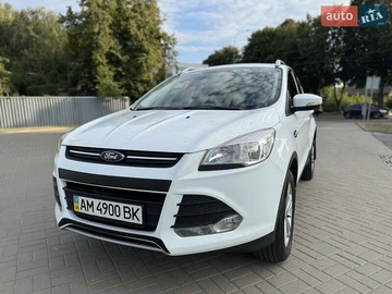 Авто Ford Kuga 2013 № 7884102