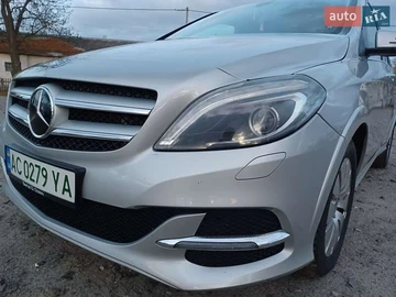 Авто Mercedes B-Class 2017 № 7884111