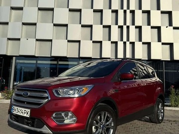Авто Ford Escape 2018 № 7884115