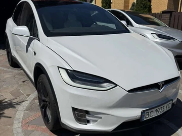 Авто Tesla Model X 2016 № 7884138