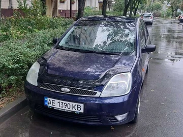Авто Ford Fiesta 2002 № 7884371