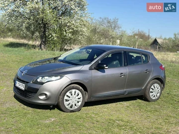 Авто Renault Megane 2011 № 7884430