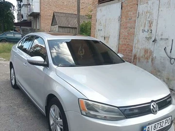 Авто Volkswagen Jetta 2013 № 7884513