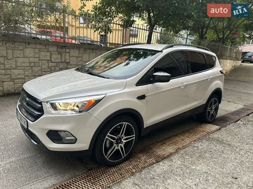Авто Ford Escape 2019 № 7884554