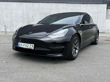 Авто Tesla Model 3 2018 № 7884582