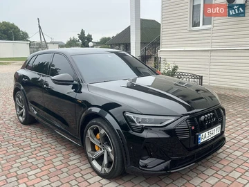 Авто Audi E-Tron S 2021 № 7884635