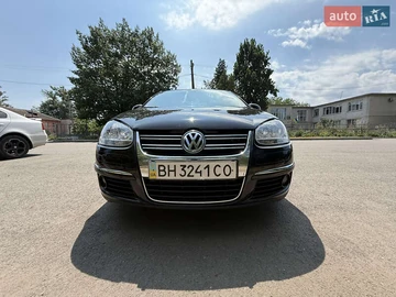 Авто Volkswagen Jetta 2009 № 7884758