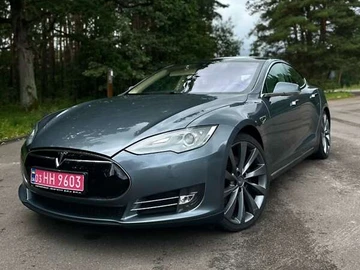 Авто Tesla Model S 2014 № 7884833