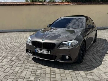 Авто BMW 5 Series 2012 № 7884845