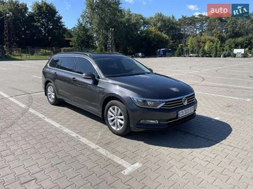 Авто Volkswagen Passat 2017 № 7884863