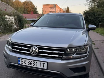 Авто Volkswagen Tiguan 2020 № 7884879