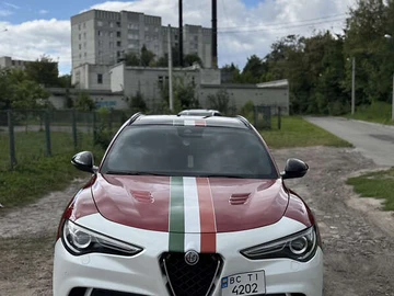 Авто Alfa Romeo Stelvio 2017 № 7884886