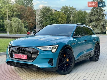 Авто Audi E-Tron 2019 № 7884911