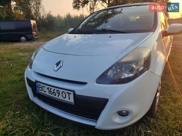 Авто Renault Clio 2009 № 7885009