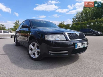 Авто Skoda Superb 2003 № 7885046