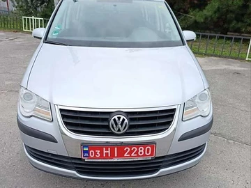 Авто Volkswagen Touran 2007 № 7885101