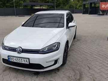 Авто Volkswagen E-Golf 2014 № 7885116