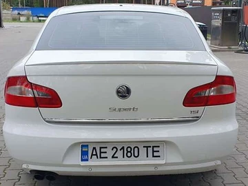 Авто Skoda Superb 2012 № 7885136