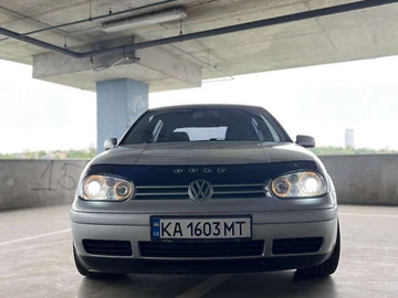 Авто Volkswagen Golf 2001 № 7885389