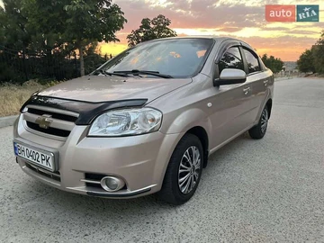 Авто Chevrolet Aveo 2007 № 7885391