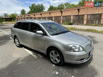 Авто Toyota Avensis 2003 № 7885435
