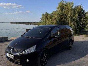 Авто Mitsubishi Grandis 2008 № 7885457